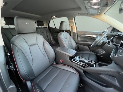 2022 Buick Envision FWD Essence